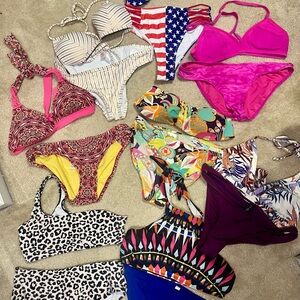 Lot of 8 bikinis